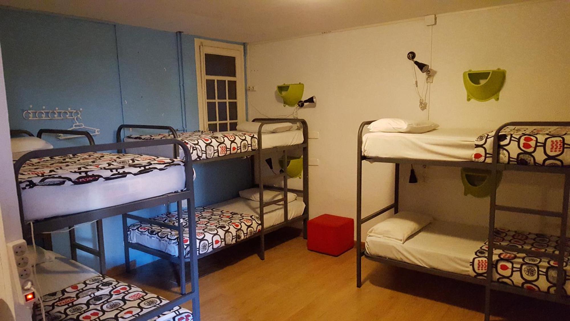 Hostel Diagonal House *