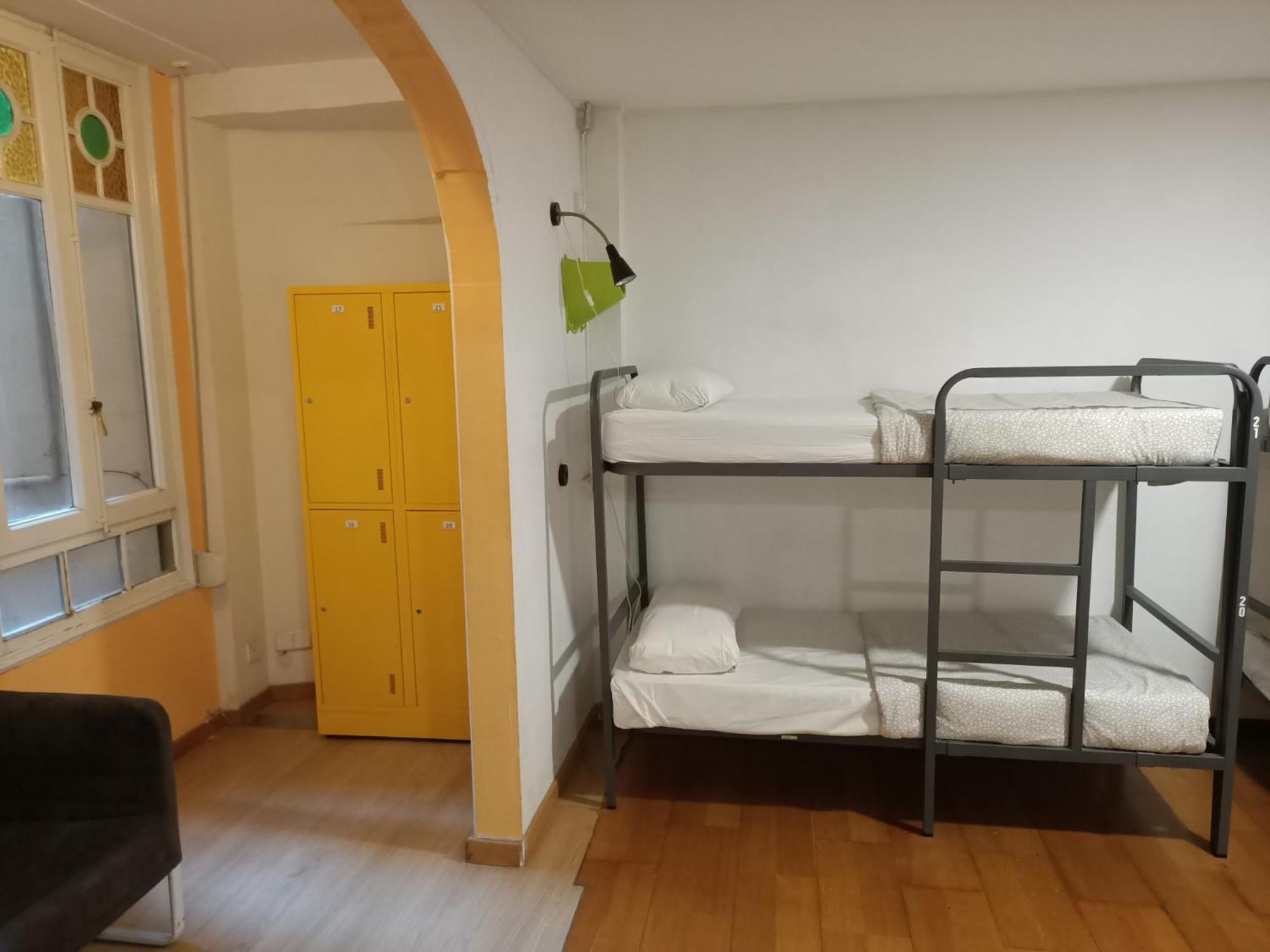Diagonal House Hostel Barcelona